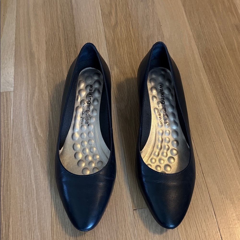 Walking Cradles Navy Leather Shoes